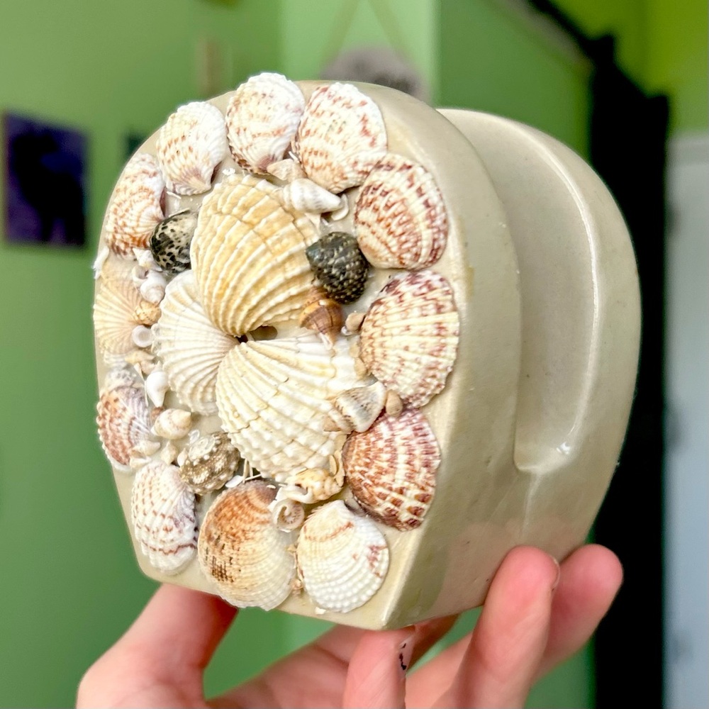 VTG Beautiful Nautical Beach Seashell + Sand Dollar Kitchen Napkin Holder - Picture 2 of 7